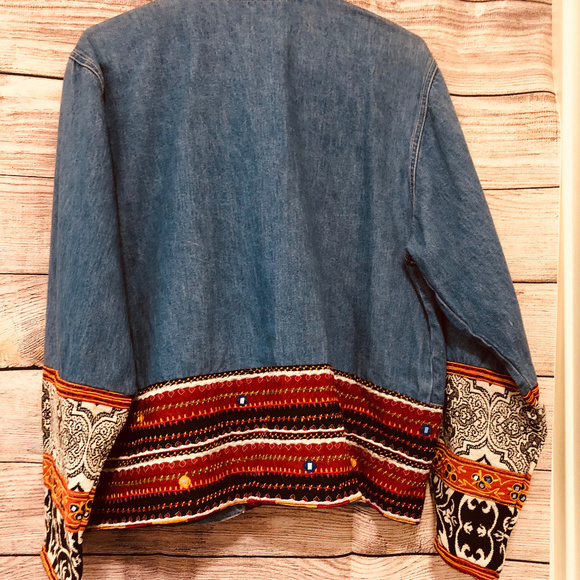 Chicos Womans Blue Denim Jacket Embroidered Made i - Picture 5 of 8